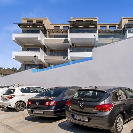 Apartament Oceanida Terpsis Lyxury Nikiana