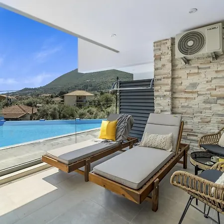 Oceanida Terpsis Lyxury Nikiana