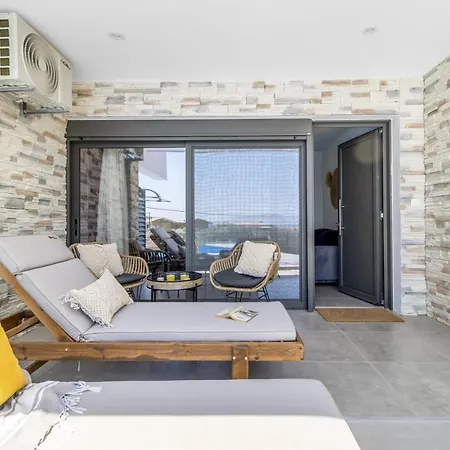 Oceanida Terpsis Lyxury Lägenhet