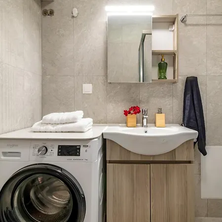 Oceanida Terpsis Lyxury Apartament *