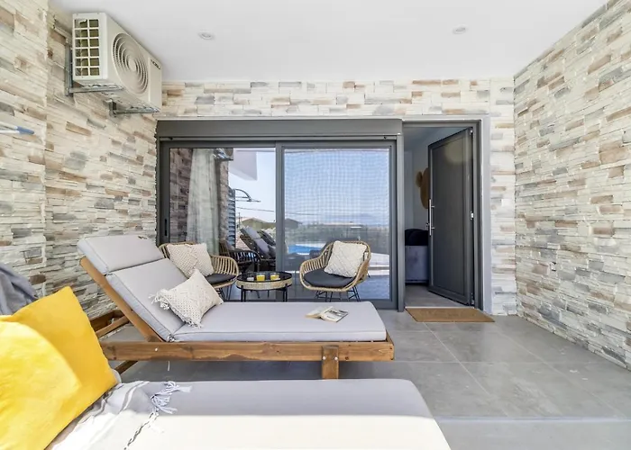 Oceanida Terpsis Lyxury Apartament